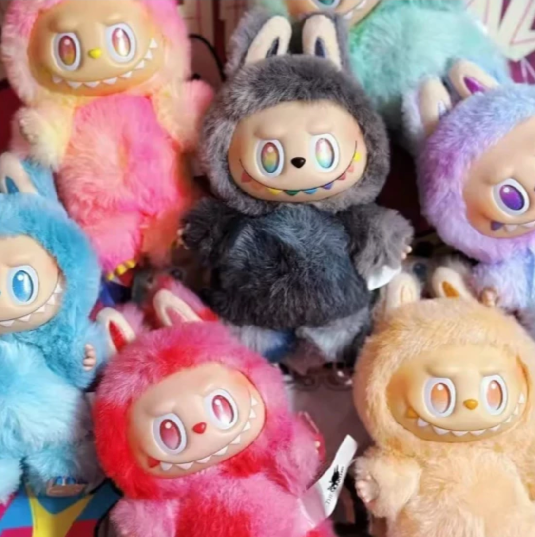 Chaveiro Boneco Labubu Monstros Vinil Modelo Aleatório